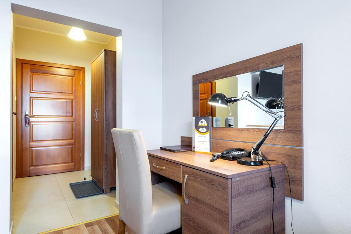 Hotel Lokietek Czajowice Экстерьер фото