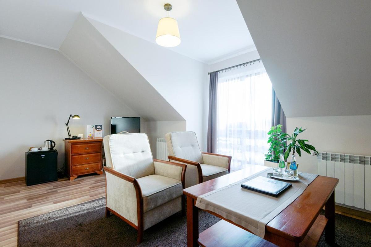 Hotel Lokietek Czajowice Экстерьер фото