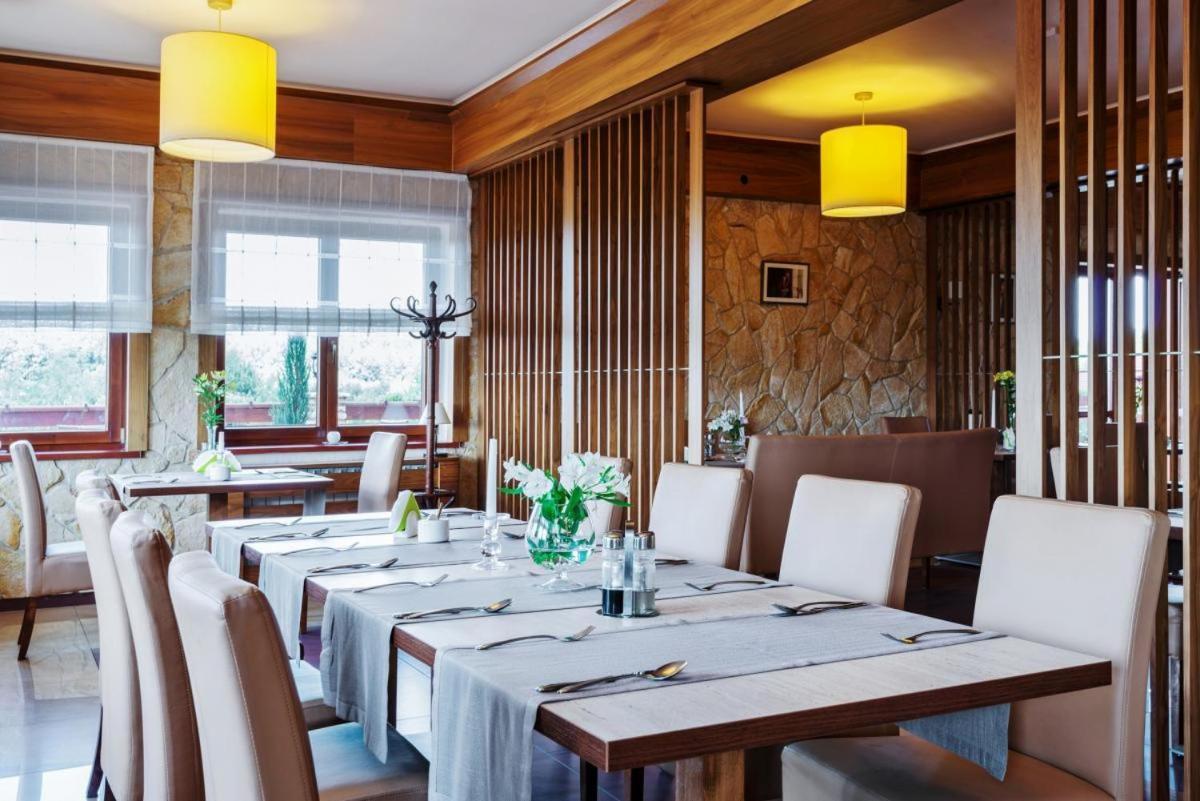 Hotel Lokietek Czajowice Экстерьер фото
